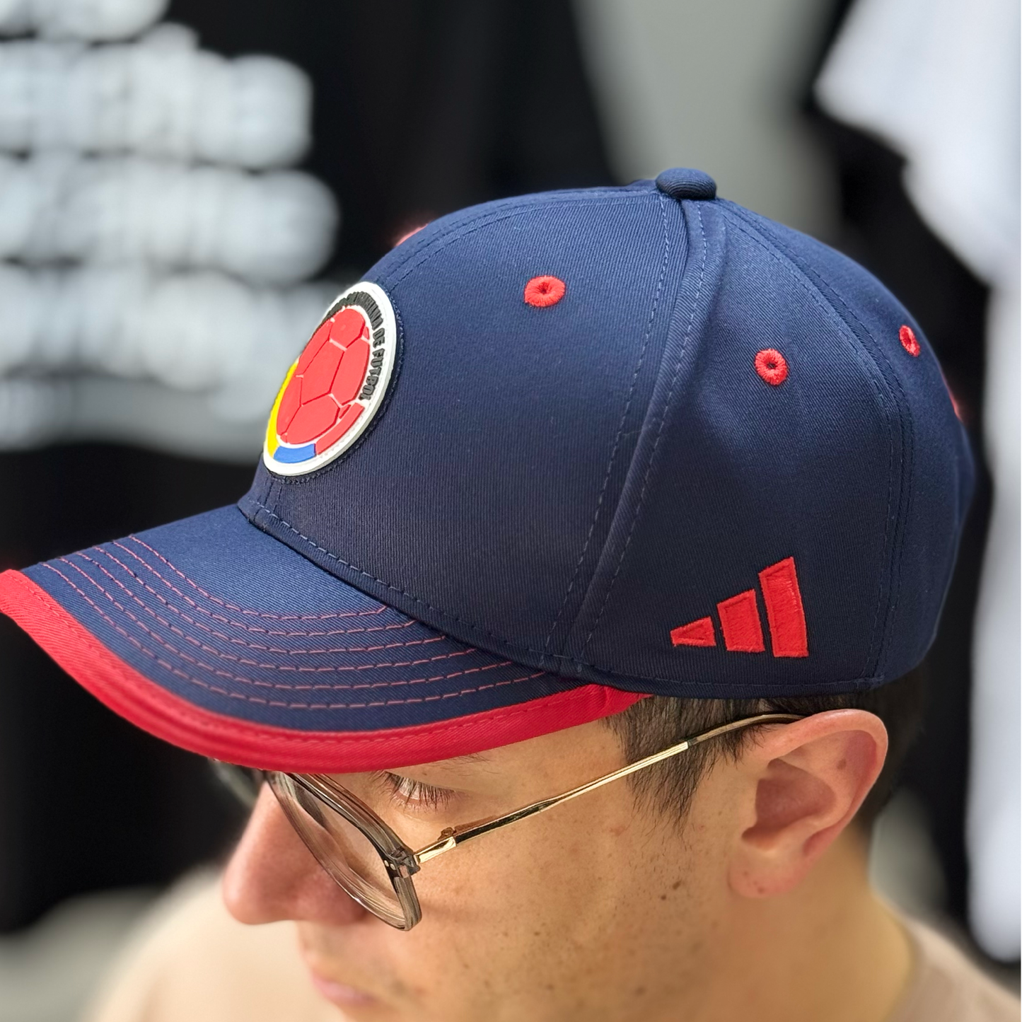 Gorra Selección Colombia Mundial 2026 | Azul y Rojo | Karisma