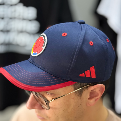 Gorra Selección Colombia Mundial 2026 | Azul y Rojo | Karisma