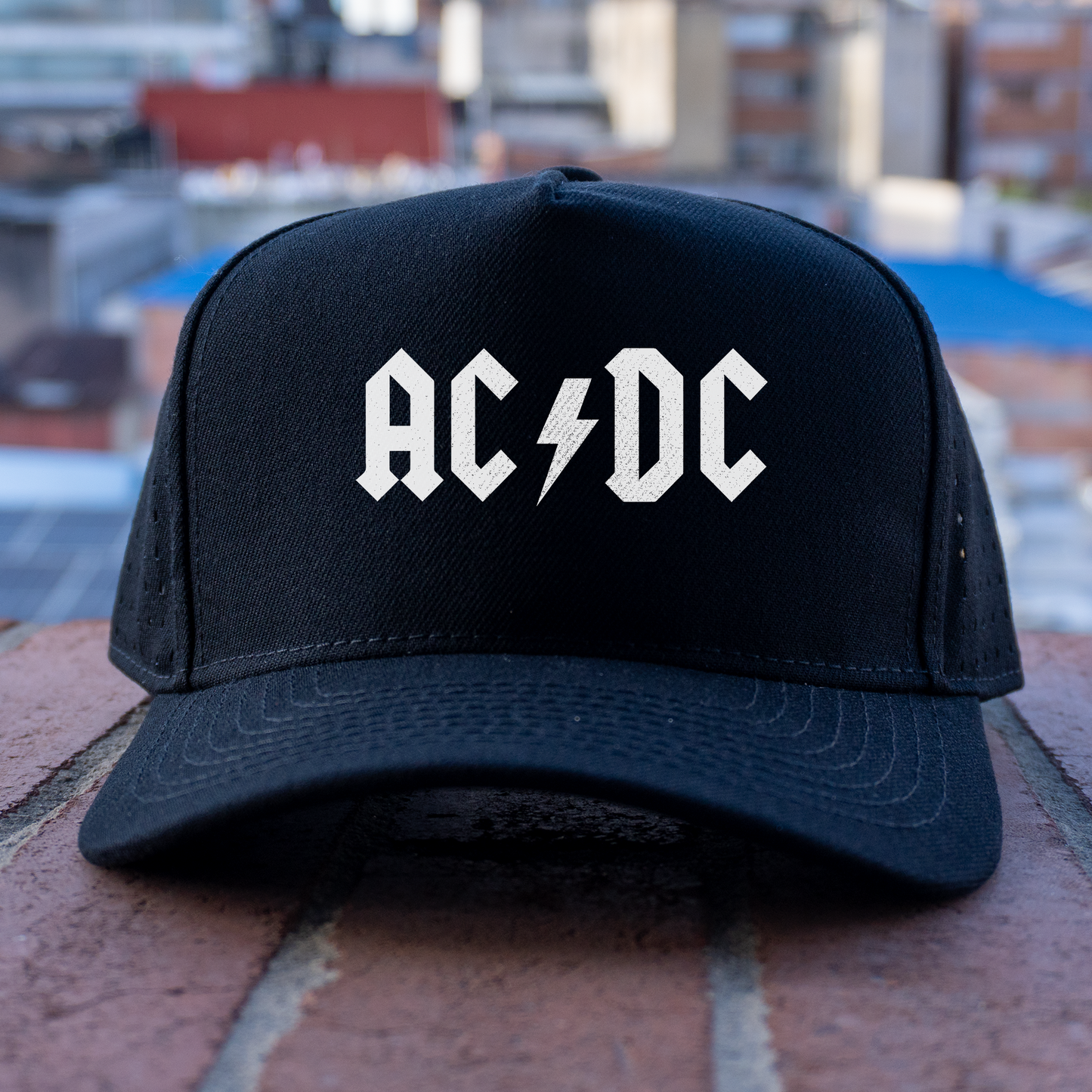 Gorra 5 Paneles AC/DC Logo - Diseño Estampado | Microperforada | Karisma