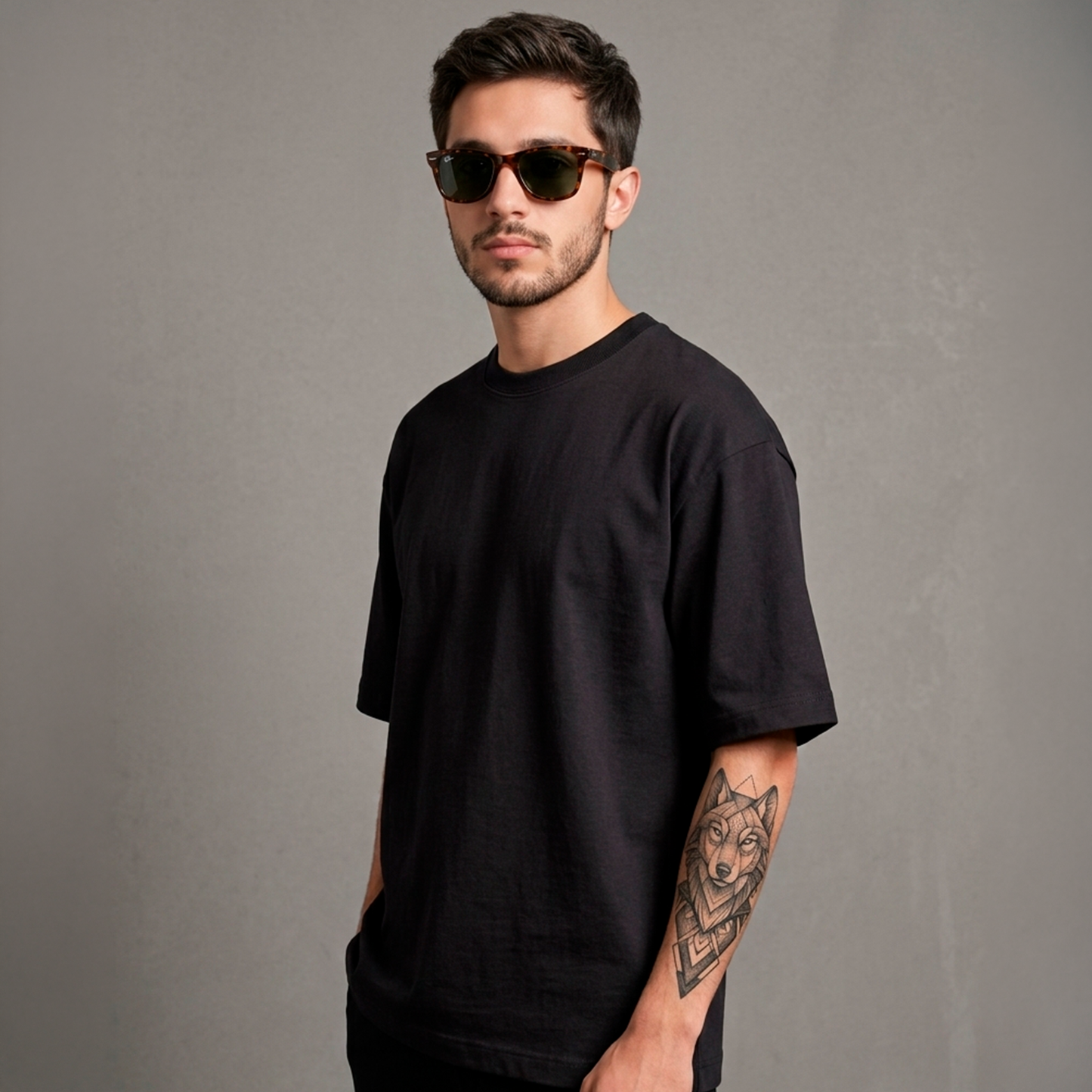 Camiseta Oversize Premium Plus+ Negra – 100% Algodón 350g